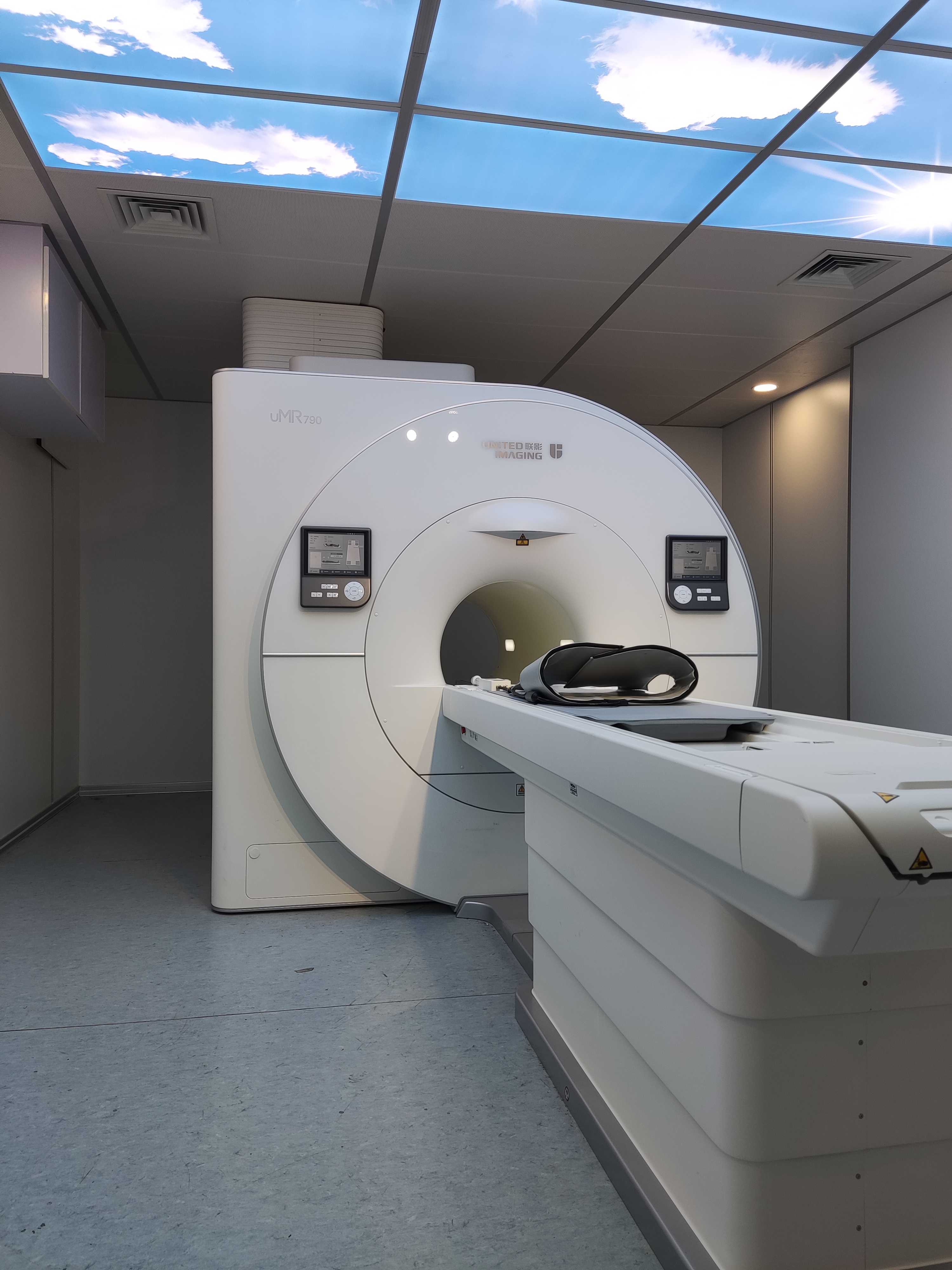 3t MRI.jpg